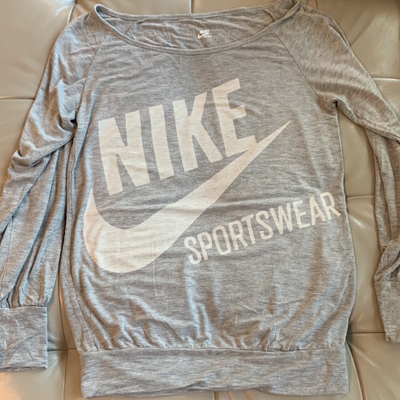 Nike Sportswear women sweatshirt - Picture 4 of 8
